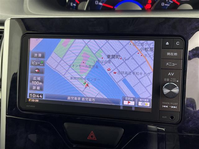 タント カスタムＲＳ　トップエディションＳＡＩＩ　純正ナビ　両側パワースライドドア　ＥＴＣ　衝突軽減ブレーキ　ステアリングリモコン　オートライト　バックカメラ　純正フロアマット　純正１５インチアルミホイール　プッシュスタートボタン　スマートキー（2枚目）