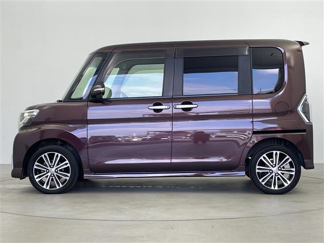 タント カスタムＲＳ　トップエディションＳＡＩＩ　純正ナビ　両側パワースライドドア　ＥＴＣ　衝突軽減ブレーキ　ステアリングリモコン　オートライト　バックカメラ　純正フロアマット　純正１５インチアルミホイール　プッシュスタートボタン　スマートキー（31枚目）