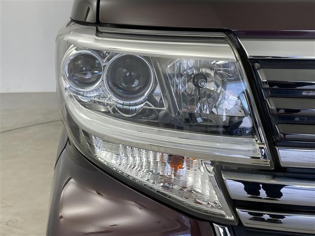 タント カスタムＲＳ　トップエディションＳＡＩＩ　純正ナビ　両側パワースライドドア　ＥＴＣ　衝突軽減ブレーキ　ステアリングリモコン　オートライト　バックカメラ　純正フロアマット　純正１５インチアルミホイール　プッシュスタートボタン　スマートキー（32枚目）