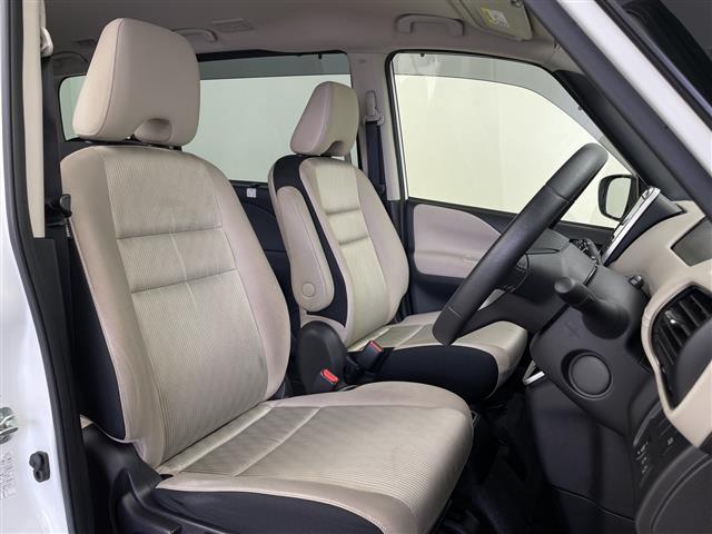 セレナ ｅ－パワー　ハイウェイスターＶ　ワンオーナー　純正ナビ　純正フリップダウンモニター　アラウンドビューモニター　プロパイロット　インテリジェントルームミラー　エマージェンシーブレーキ　コーナーセンサー　ドアバイザー　ＬＥＤヘッドライト（21枚目）