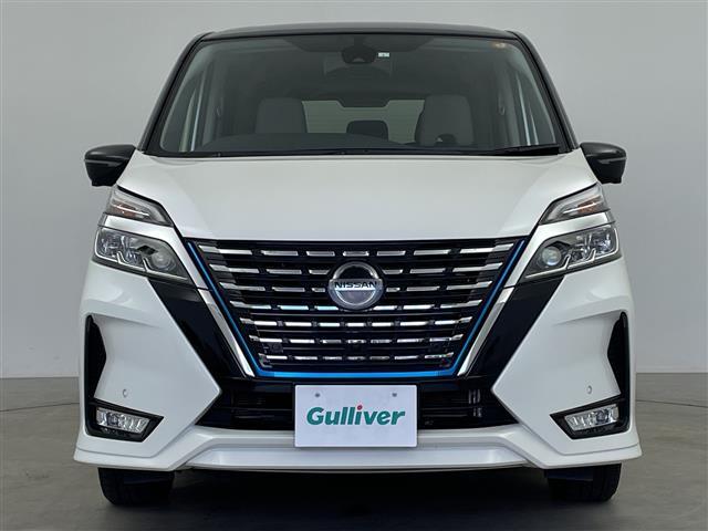 セレナ ｅ－パワー　ハイウェイスターＶ　ワンオーナー　純正ナビ　純正フリップダウンモニター　アラウンドビューモニター　プロパイロット　インテリジェントルームミラー　エマージェンシーブレーキ　コーナーセンサー　ドアバイザー　ＬＥＤヘッドライト（28枚目）