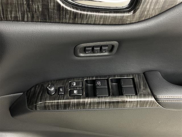 みなさまのお車選びのお手伝いをさせてください！スタッフ一同心よりご来店、お問い合わせをお待ちしております！