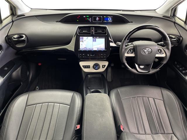 プリウス Ｓセーフティプラス　モデリスタエアロ　ＴＥＩＮ車高調　純正ナビ　ＨＤＭＩ　バックカメラ　ヘッドアップディスプレイ　クリアランスソナー　電動格納ミラー　ＥＴＣ　オートマチックハイビーム　ステアリングリモコン　シートカバー（42枚目）