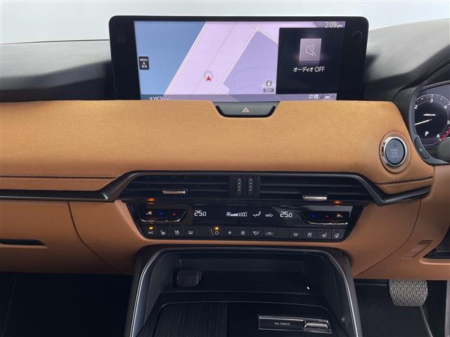 ＣＸ－６０ ＸＤ－ハイブリッド　プレミアムスポーツ　純正ナビ　Ｂｌｕｅｔｏｏｔｈ　フルセグＴＶ　ワンオーナー　４ＷＤ　ターボ　パドルシフト　レーダークルーズコントロール　全方位カメラ　サンルーフ　パワーバックドア　パワーバックドア　シートヒーター（14枚目）