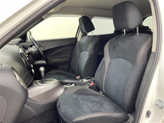 ジューク １５ＲＸ　Ｖアーバンセレクション　ワンオーナー　純正ＳＤナビ　アラウンドビューモニター　バックカメラ　ＥＴＣ　レーンキープアシスト　前方ドライブレコーダー　革巻きステアリング　ステアリングリモコン　純正１７インチアルミホイール（17枚目）