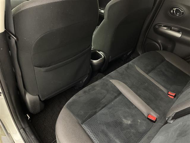 ジューク １５ＲＸ　Ｖアーバンセレクション　ワンオーナー　純正ＳＤナビ　アラウンドビューモニター　バックカメラ　ＥＴＣ　レーンキープアシスト　前方ドライブレコーダー　革巻きステアリング　ステアリングリモコン　純正１７インチアルミホイール（24枚目）