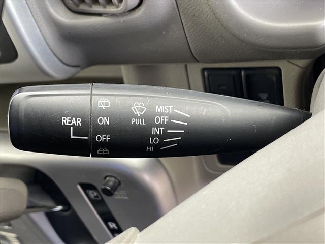 エブリイワゴン ＰＺターボスペシャル　社外ナビ（ＣＤ／ＤＶＤ／ＢＴ／フルセグＴＶ）／両側パワースライドドア／レザー調シートカバー／オートライト／ステアリングスイッチ／スマートキー／プッシュスタート／電動格納ドアミラー／オートステップ（8枚目）