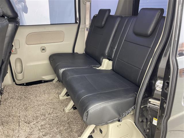 エブリイワゴン ＰＺターボスペシャル　社外ナビ（ＣＤ／ＤＶＤ／ＢＴ／フルセグＴＶ）／両側パワースライドドア／レザー調シートカバー／オートライト／ステアリングスイッチ／スマートキー／プッシュスタート／電動格納ドアミラー／オートステップ（16枚目）