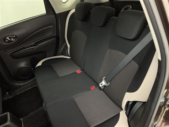 ノート ｅ－パワー　Ｘ　純正ナビ　アラウンドビューモニター　エマージェンシーブレーキ　ナビ連動ドライブレコーダー　デジタルインナーミラー　純正フロアマット　コーナーセンサー　プッシュスタートボタン　ビルドインＥＴＣ　ステリモ（29枚目）