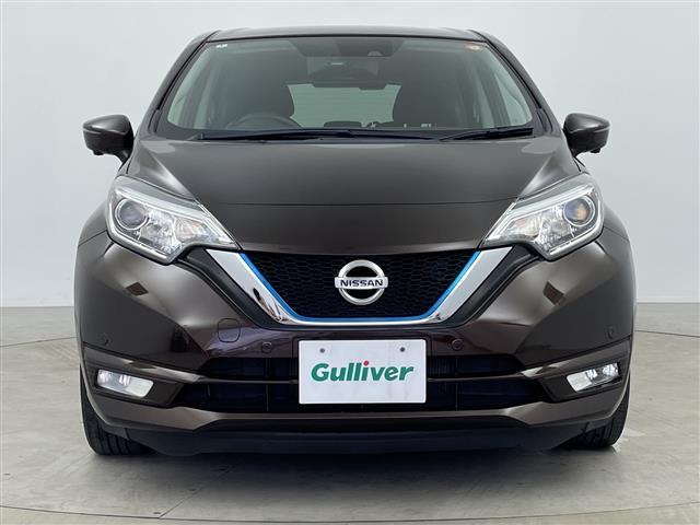 ノート ｅ－パワー　Ｘ　純正ナビ　アラウンドビューモニター　エマージェンシーブレーキ　ナビ連動ドライブレコーダー　デジタルインナーミラー　純正フロアマット　コーナーセンサー　プッシュスタートボタン　ビルドインＥＴＣ　ステリモ（33枚目）