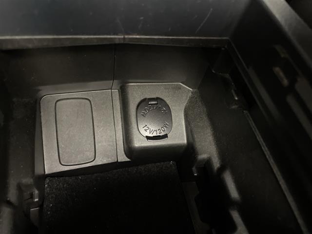 レヴォーグ 1.6STIスポーツアイサイト 社外ナビ レーダークルーズコントロール パドルシフト シートヒーター ブラインドスポットモニター オートハイビーム レザーシート ヘッドライトレベライザー ヒルスタートアシスト プッシュスタートボタン(14枚目)