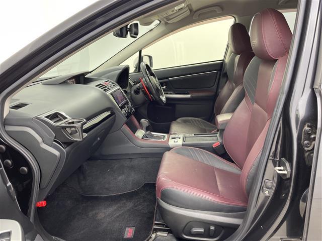 レヴォーグ 1.6STIスポーツアイサイト 社外ナビ レーダークルーズコントロール パドルシフト シートヒーター ブラインドスポットモニター オートハイビーム レザーシート ヘッドライトレベライザー ヒルスタートアシスト プッシュスタートボタン(21枚目)