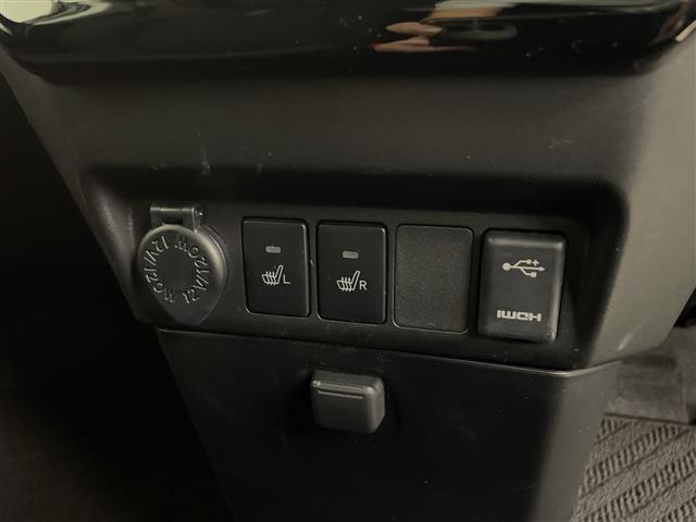 ルーミー カスタムＧ－Ｔ　純正９インチナビ（ＣＤ／ＤＶＤ／ＢＴ／フルセグＴＶ）／純正フリップダウンモニター／両側パワースライドドア／レーダークルーズコントロール／スマートアシスト／パノラミックビューモニター（18枚目）