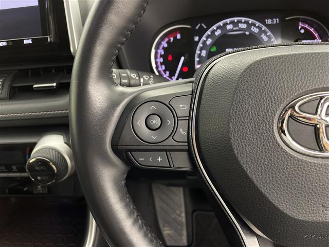ＲＡＶ４ Ｇ　Ｚパッケージ　純正９インチＳＤナビ【ＮＳＺＴ－Ｙ６８Ｔ】フルセグテレビＣＤ／ＤＶＤ／ＳＤ／ＦＭ／ＡＭ／Ｂｌｕｅｔｏｏｔｈ運転席メモリーパワーシートパワーバックドア電動パーキングブレーキ（6枚目）