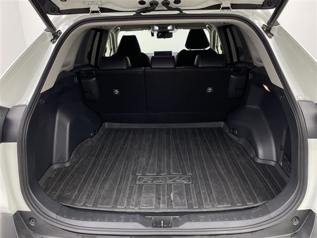 ＲＡＶ４ Ｇ　Ｚパッケージ　純正９インチＳＤナビ【ＮＳＺＴ－Ｙ６８Ｔ】フルセグテレビＣＤ／ＤＶＤ／ＳＤ／ＦＭ／ＡＭ／Ｂｌｕｅｔｏｏｔｈ運転席メモリーパワーシートパワーバックドア電動パーキングブレーキ（28枚目）
