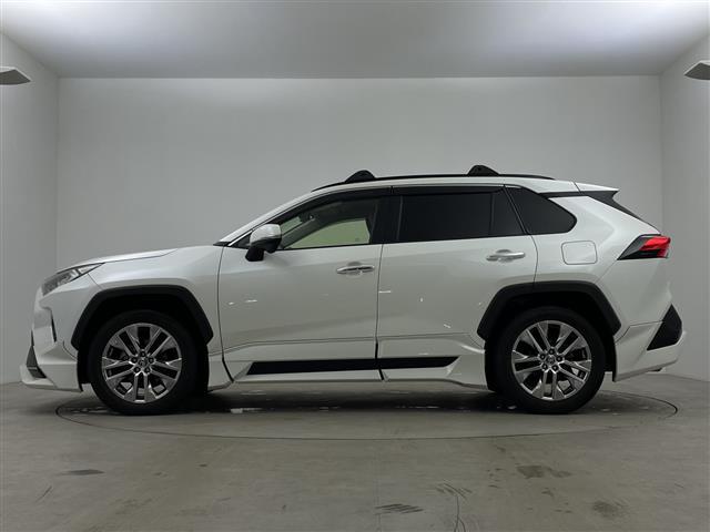 ＲＡＶ４ Ｇ　Ｚパッケージ　純正９インチＳＤナビ【ＮＳＺＴ－Ｙ６８Ｔ】フルセグテレビＣＤ／ＤＶＤ／ＳＤ／ＦＭ／ＡＭ／Ｂｌｕｅｔｏｏｔｈ運転席メモリーパワーシートパワーバックドア電動パーキングブレーキ（34枚目）