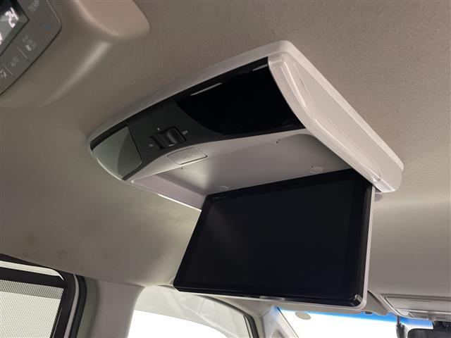 ステップワゴンスパーダ スパーダハイブリッド G・EX ホンダセンシング 純正ナビ Bluetooth フルセグTV HDMI 全方位カメラ 両側パワースライドドア ハーフレザーシート シートヒーター 電動パーキングブレーキ オートホールド ホンダセンシング(3枚目)