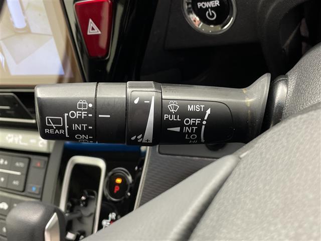 ステップワゴンスパーダ スパーダハイブリッド G・EX ホンダセンシング 純正ナビ Bluetooth フルセグTV HDMI 全方位カメラ 両側パワースライドドア ハーフレザーシート シートヒーター 電動パーキングブレーキ オートホールド ホンダセンシング(8枚目)