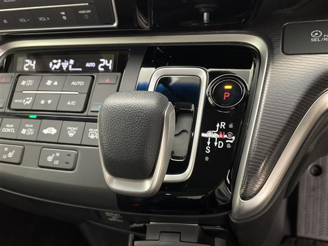 ステップワゴンスパーダ スパーダハイブリッド G・EX ホンダセンシング 純正ナビ Bluetooth フルセグTV HDMI 全方位カメラ 両側パワースライドドア ハーフレザーシート シートヒーター 電動パーキングブレーキ オートホールド ホンダセンシング(16枚目)