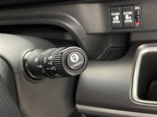 ステップワゴンスパーダ スパーダハイブリッド G・EX ホンダセンシング 純正ナビ Bluetooth フルセグTV HDMI 全方位カメラ 両側パワースライドドア ハーフレザーシート シートヒーター 電動パーキングブレーキ オートホールド ホンダセンシング(20枚目)