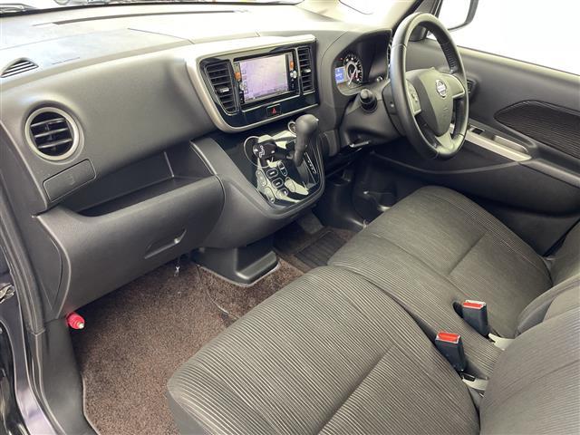 デイズルークス ハイウェイスター X Gパッケージ 純正ナビ フルセグ BT アラウンドビューモニター 両側パワースライドドア オートライト ETC 純正フロアマット 純正ドアバイザー スマートキー プッシュスタートボタン アイドリングストップ(22枚目)