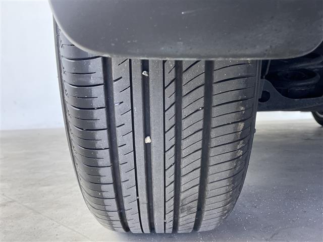 ���ŐV�i�r�i�t���Z�O�E�����Z�O�E�c�u�c�Đ��j�����ē��B�J���b�c�F���A�E�A���p�C���E�C�N���v�X�̃i�r���戵���Ă���o�b�N�J�����i�o�b�N���j�^�[�j��ȃ��j�^�[�i�t���b�v�_�E�����j�^�[�j�̎�t���\�ł��B