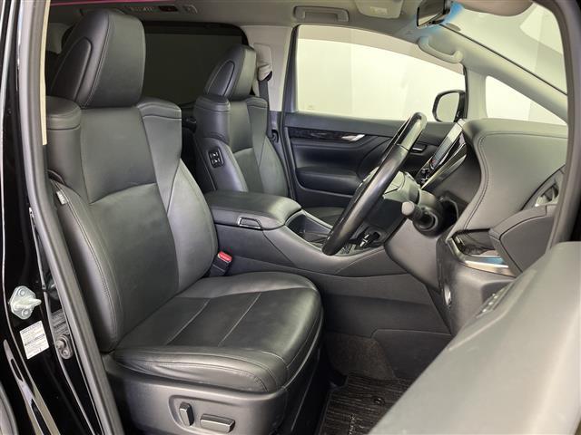 アルファード 2.5S Cパッケージ 純正ナビ機能付きディスプレイオーディオ(CD/DVD/BT/フルセグTV)/モデリスタエアロ/サンルーフ/両側パワースライドドア/パワーバックドア/レーダークルーズコントロール(25枚目)