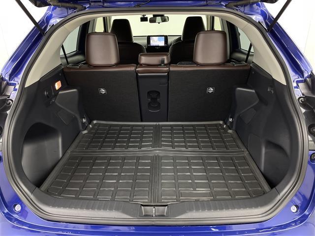 ヤリスクロス Z 純正ディスプレイオーディオ(BT/フルセグTV)/パノラミックビューモニター/レーダークルーズコントロール/プリクラッシュセーフティ/レーンキープアシスト/オートライト/オートマチックハイビーム(25枚目)