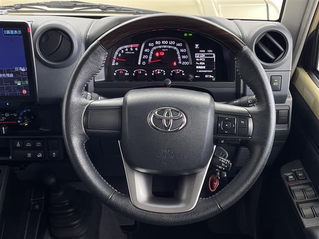 ランドクルーザー７０ ＡＸ　アルパイン製ナビ　クルーズコントロール　バックカメラ　ＥＴＣ　前後ドライブレコーダー　オートハイビーム　レーンディパーチャーアラート　純正フロアマット　ＬＥＤヘッドライト　純正ＡＷ　ヒルディセント（6枚目）