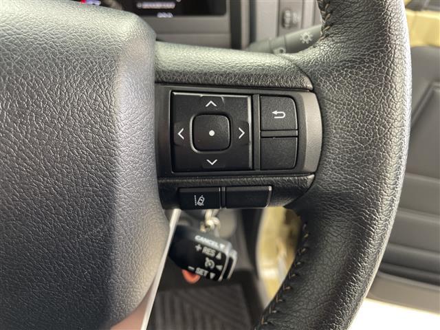 ランドクルーザー７０ ＡＸ　アルパイン製ナビ　クルーズコントロール　バックカメラ　ＥＴＣ　前後ドライブレコーダー　オートハイビーム　レーンディパーチャーアラート　純正フロアマット　ＬＥＤヘッドライト　純正ＡＷ　ヒルディセント（7枚目）