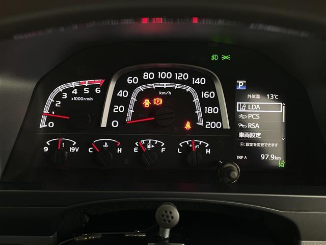 ランドクルーザー７０ ＡＸ　アルパイン製ナビ　クルーズコントロール　バックカメラ　ＥＴＣ　前後ドライブレコーダー　オートハイビーム　レーンディパーチャーアラート　純正フロアマット　ＬＥＤヘッドライト　純正ＡＷ　ヒルディセント（11枚目）