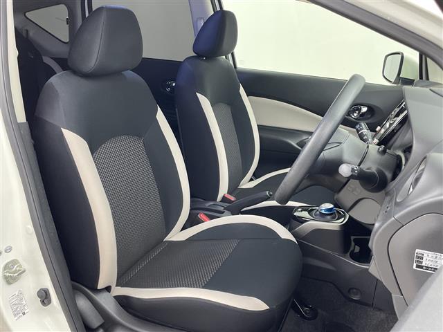 ノート フルエアロ 純正ナビ バックカメラ ドライブレコーダー エマージェンシーブレーキ レーンディパーチャーアラート コーナーセンサー ステアリングリモコン ETC 衝突軽減ブレーキ プッシュスタートボタン(12枚目)