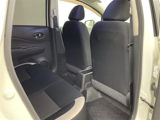 ノート フルエアロ 純正ナビ バックカメラ ドライブレコーダー エマージェンシーブレーキ レーンディパーチャーアラート コーナーセンサー ステアリングリモコン ETC 衝突軽減ブレーキ プッシュスタートボタン(25枚目)