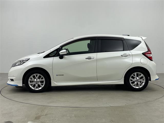 ノート フルエアロ 純正ナビ バックカメラ ドライブレコーダー エマージェンシーブレーキ レーンディパーチャーアラート コーナーセンサー ステアリングリモコン ETC 衝突軽減ブレーキ プッシュスタートボタン(30枚目)