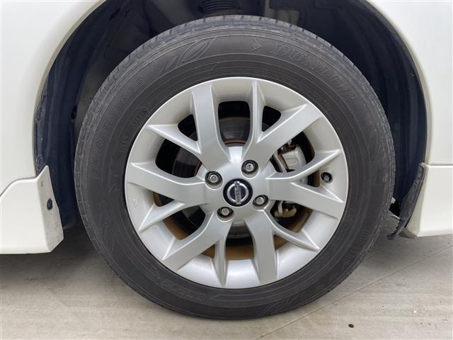 ノート フルエアロ 純正ナビ バックカメラ ドライブレコーダー エマージェンシーブレーキ レーンディパーチャーアラート コーナーセンサー ステアリングリモコン ETC 衝突軽減ブレーキ プッシュスタートボタン(39枚目)