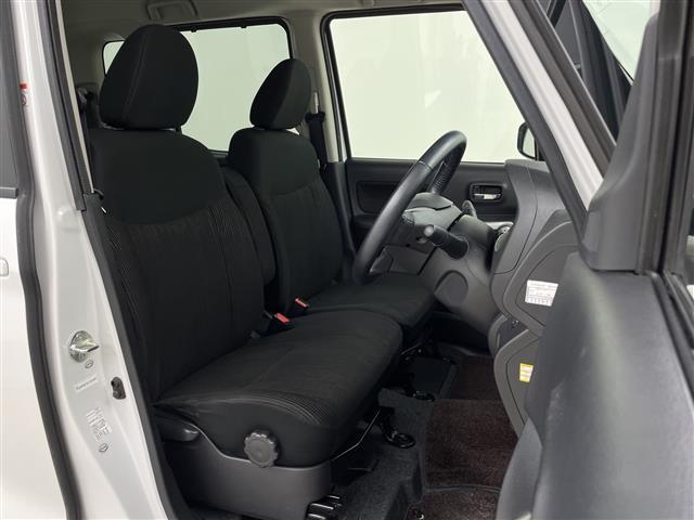 デイズルークス ハイウェイスター X Gパッケージ 純正ナビ(CD/DVD/BT/フルセグTV)/アラウンドビューモニター/両側パワースライドドア/オートライト/ステアリングスイッチ/アイドリングストップ/シートヒーター/シートバックテーブル(19枚目)