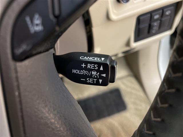 ランドクルーザープラド TX Lパッケージ 純正ナビ Bluetooth フルセグTV トヨタセーフティセンス ワンオーナー ETC バックカメラ Androidauto サンルーフ 前後ドライブレコーダー パワーシート シートヒーター(10枚目)