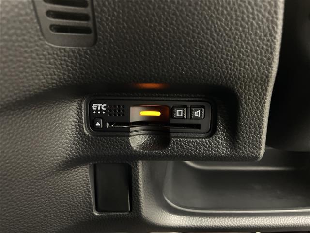 N-BOXカスタム G・Lターボホンダセンシング ホンダセンシング ワンオーナー アイドリングストップ パドルシフト ターボ スペアキー 純正ナビ Bluetooth フルセグTV ETC バックカメラ ドライブレコーダー ベンチシート(3枚目)