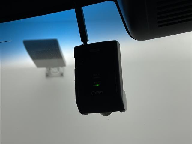 N-BOXカスタム G・Lターボホンダセンシング ホンダセンシング ワンオーナー アイドリングストップ パドルシフト ターボ スペアキー 純正ナビ Bluetooth フルセグTV ETC バックカメラ ドライブレコーダー ベンチシート(4枚目)