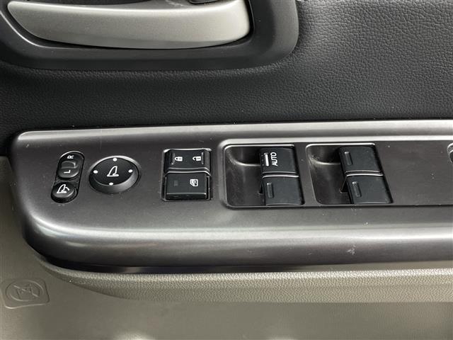 フリードハイブリッド ハイブリッド・Gホンダセンシング 純正ナビ Bluetooth フルセグTV レーダークルーズコントロール ビルトインETC ホンダセンシング ドライブレコーダー 両側パワースライドドア バックカメラ レーンキープアシスト(10枚目)