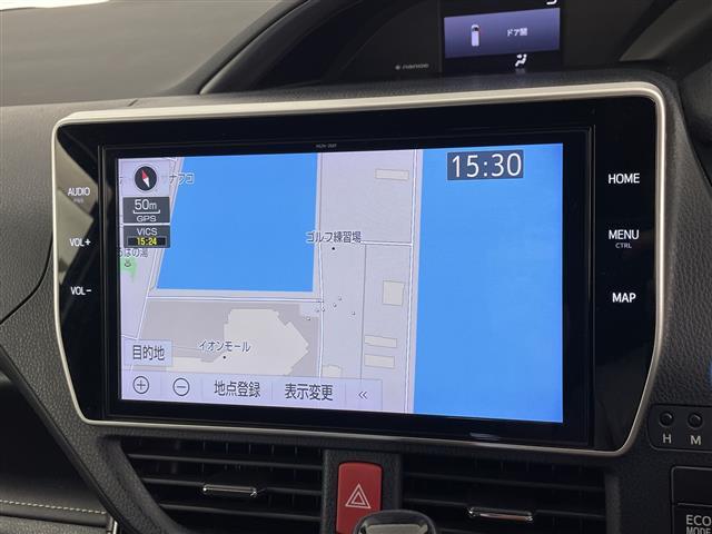 エスクァイア Gi プレミアムパッケージ ブラックテーラード 純正ナビ フリップダウンモニター Bluetooth フルセグTV ETC 両側パワースライドドア ETC ハーフレザーシート バックカメラ ステアリングヒーター シートヒーター クルーズコントロール(14枚目)