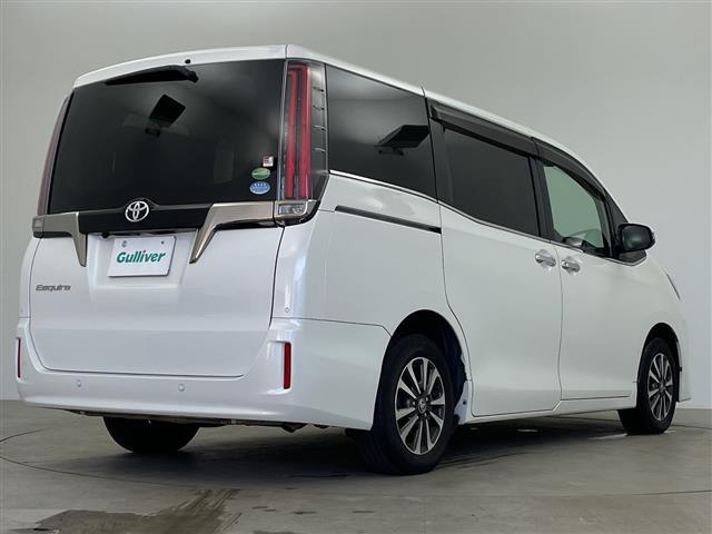 エスクァイア Gi プレミアムパッケージ ブラックテーラード 純正ナビ フリップダウンモニター Bluetooth フルセグTV ETC 両側パワースライドドア ETC ハーフレザーシート バックカメラ ステアリングヒーター シートヒーター クルーズコントロール(29枚目)