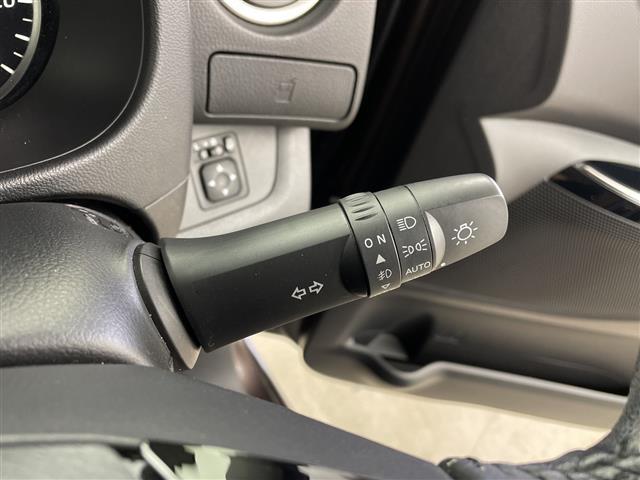 デイズルークス ハイウェイスター　Ｘ　Ｖセレクション　純正ナビ（ＣＤ／ＤＶＤ／ＢＴ／フルセグＴＶ）／アラウンドビューモニター／両側パワースライドドア／エマージェンシーブレーキ／オートライト／オートマチックハイビーム／ＬＥＤヘッドライト（10枚目）