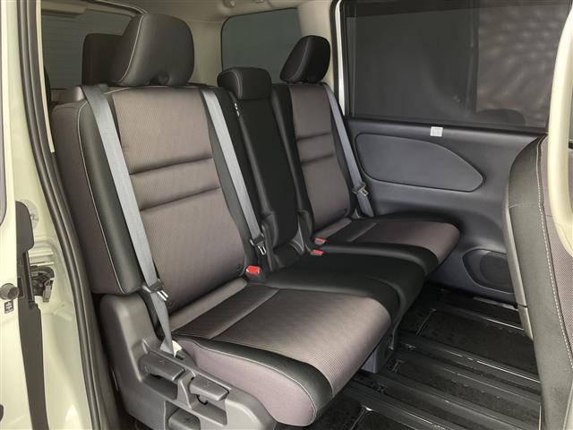 セレナ (29枚目)