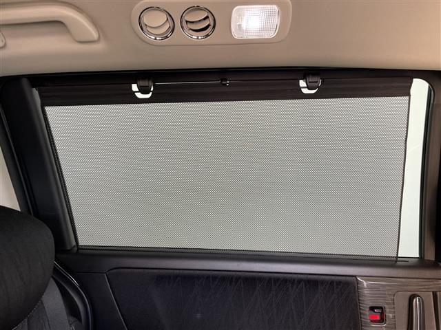 オデッセイハイブリッド ハイブリッド ホンダセンシング フリップダウンモニター アダプティブクルーズコントロール 純正8インチナビ LKAS RSA 先行車発進お知らせ機能 バックカメラ オートハイビーム LEDヘッドライト BSM(24枚目)