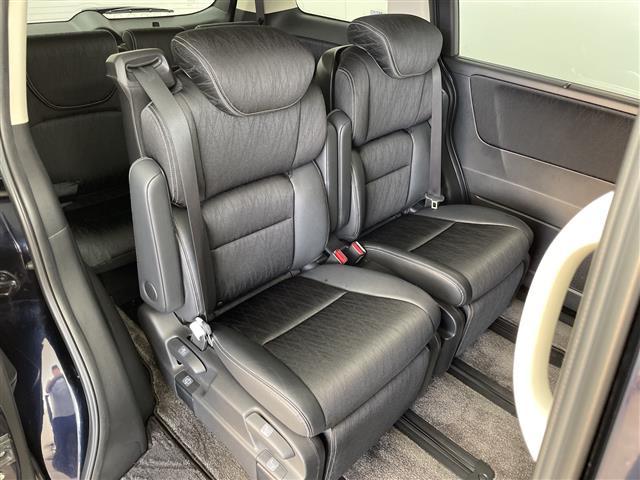 オデッセイハイブリッド ハイブリッド ホンダセンシング フリップダウンモニター アダプティブクルーズコントロール 純正8インチナビ LKAS RSA 先行車発進お知らせ機能 バックカメラ オートハイビーム LEDヘッドライト BSM(29枚目)