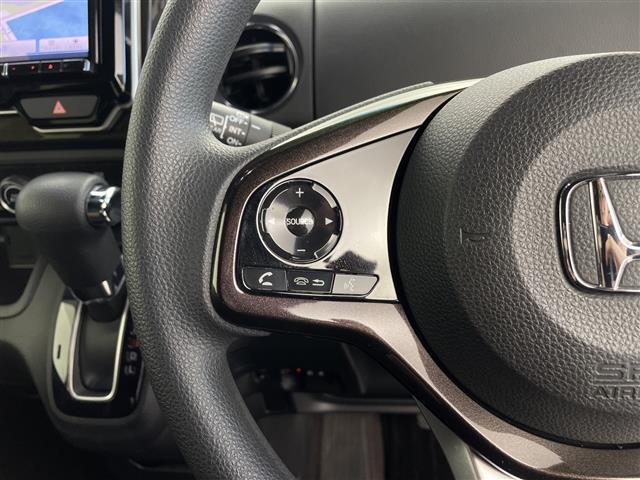 Ｎ－ＢＯＸカスタム Ｇ・Ｌホンダセンシング　社外ナビ　衝突軽減ブレーキ　レーンキープアシスト　車線逸脱警報　誤発進抑制機能　認識機能　アダプティブクルーズコントロール　先行車発進通知　両側パワースライドドア　ステアリングリモコン　ドラレコ（6枚目）