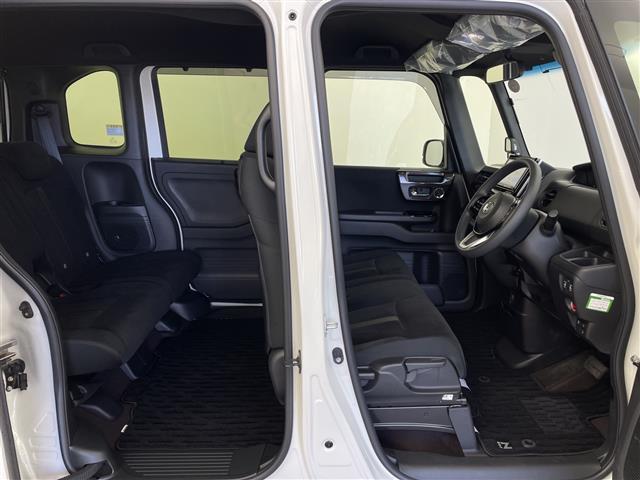 Ｎ－ＢＯＸカスタム Ｇ・Ｌホンダセンシング　社外ナビ　衝突軽減ブレーキ　レーンキープアシスト　車線逸脱警報　誤発進抑制機能　認識機能　アダプティブクルーズコントロール　先行車発進通知　両側パワースライドドア　ステアリングリモコン　ドラレコ（24枚目）