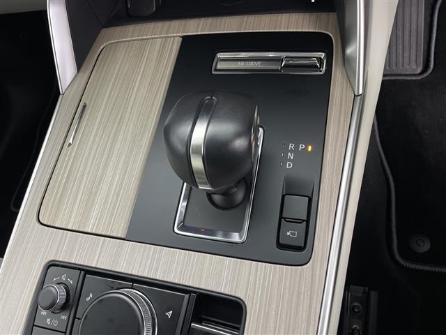 ＣＸ－６０ ＸＤ　エクスクルーシブモード　１２．３インチセンターディスプレイ　ＢＯＳＥサウンド　パノラマサンルーフ　ヘッドアップディスプレイ　白革シート　パワーシート　３６０°ビューモニター　スマートブレーキサポート　パワーバックドア　ＬＥＤ（9枚目）