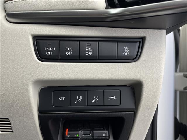 ＣＸ－６０ ＸＤ　エクスクルーシブモード　１２．３インチセンターディスプレイ　ＢＯＳＥサウンド　パノラマサンルーフ　ヘッドアップディスプレイ　白革シート　パワーシート　３６０°ビューモニター　スマートブレーキサポート　パワーバックドア　ＬＥＤ（15枚目）